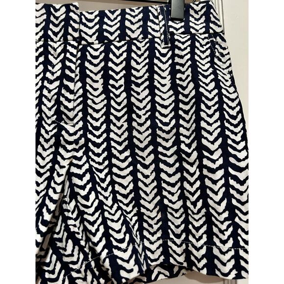 Kenar Shorts Women Size 2 Blue Geometric Pattern Chino Casual Flat Front - Picture 4 of 5